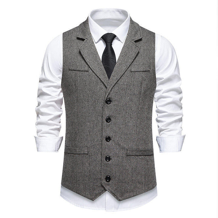 Men's suit vest with an elegant herringbone pattern and practical pockets Lune London