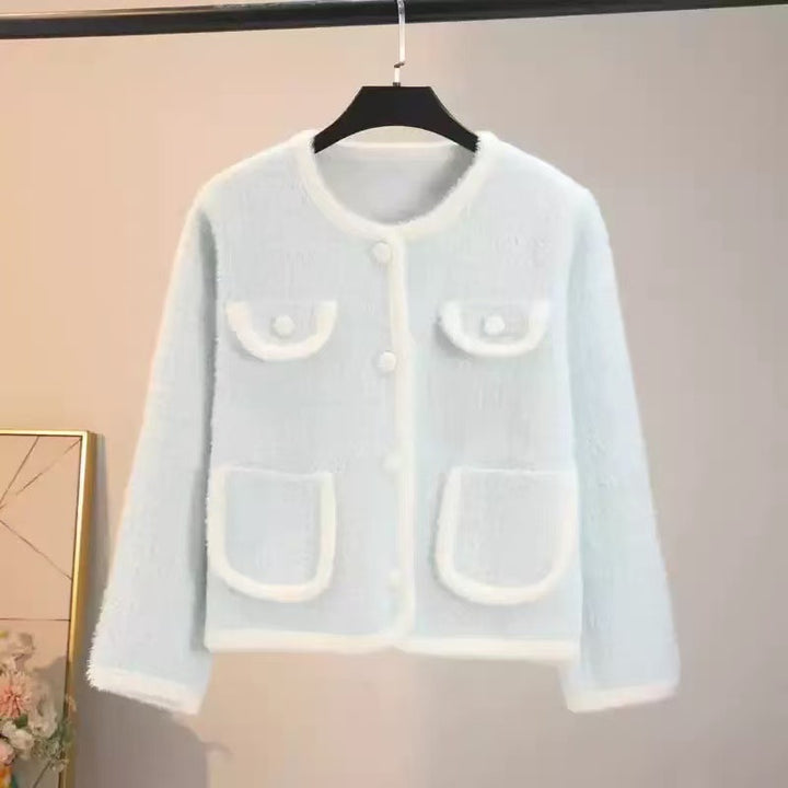Trendy knit jacket for women with patch pockets and classic cut Lune London