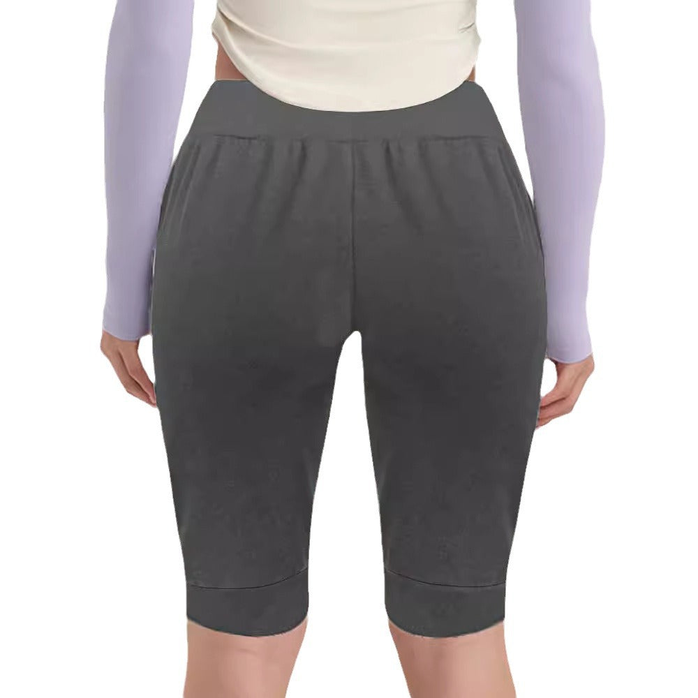 Lune London women's sporty Capri pants with elastic waist and practical side pockets