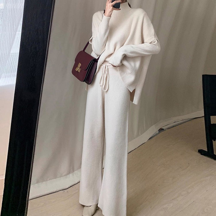 Casual knit set for women with a loose fit Lune London