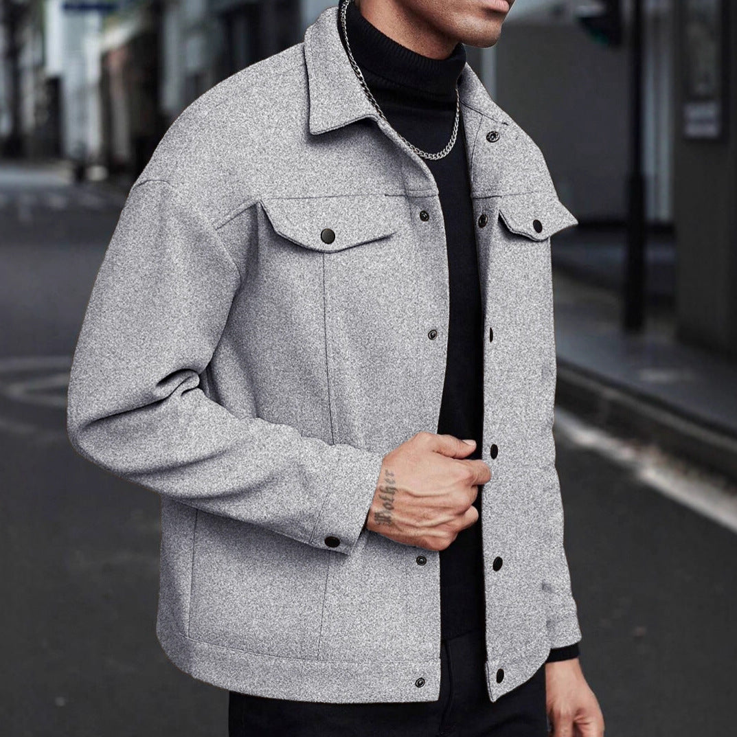 Trendy overshirt for men with practical pockets and snap closure Lune London