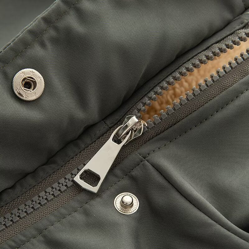 Veste matelassée pour femmes avec doublure confortable et poches pratiques Chic & Stil