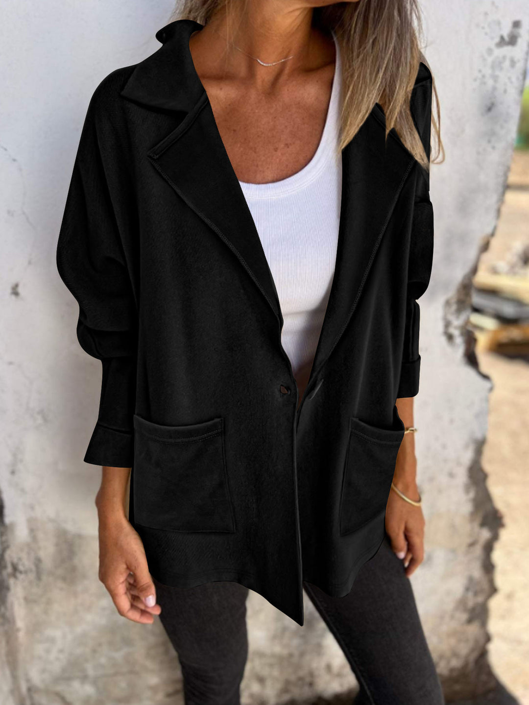 Blazer surdimensionné à la mode pour femmes avec poches pratiques Chic & Stil