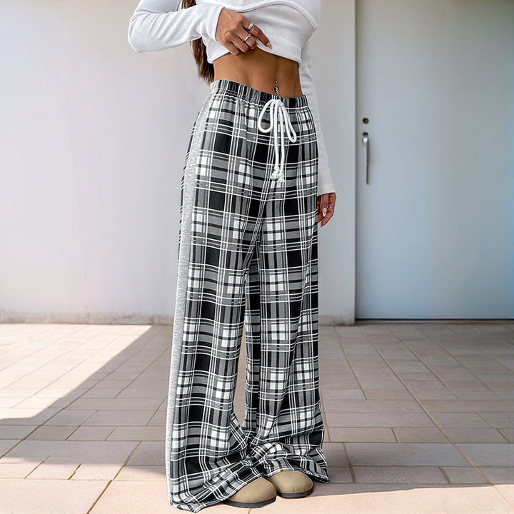 Lune London | Women's loose casual pants with checked pattern and adjustable waistband