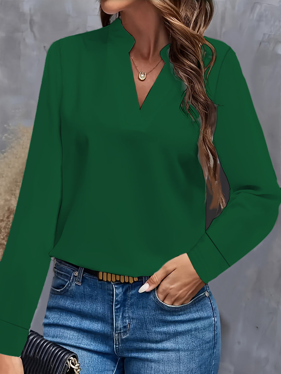 Women's blouse with V-neck and elegant design Lune London