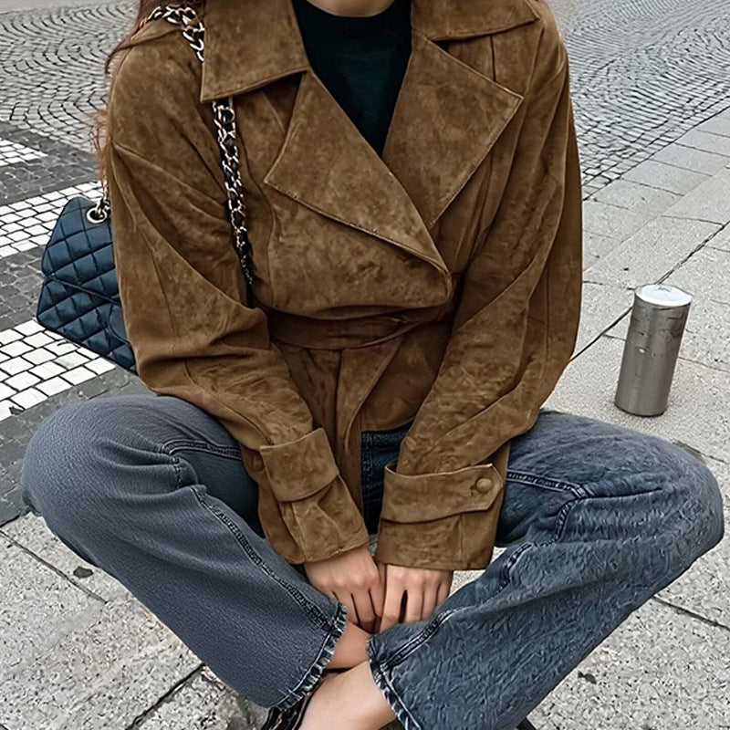 Veste en suédine pour femmes avec ceinture et confort luxueux Chic & Stil
