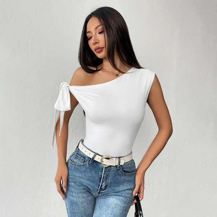 Women asymmetric top with pretty tie ribbons Chic & Stil