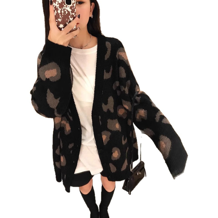 Comfortable knitted cardigan for ladies with unique leopard pattern Lune London