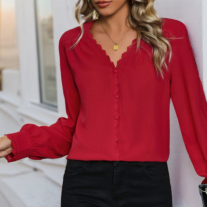 Elegant blouse for women with lace accents and button placket Lune London