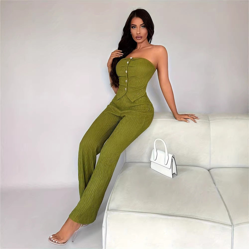 Women's elegant jumpsuit with tailored cut and button details Lune London