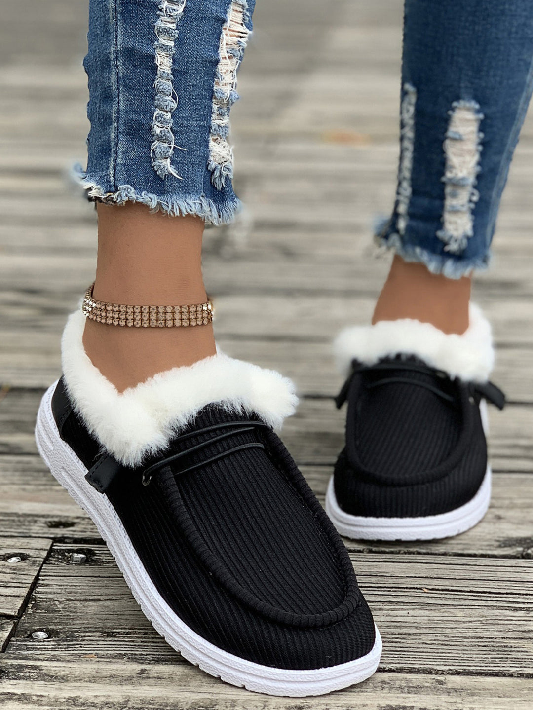 Ladies Plush Loafers with Soft Inner Lining Lune London