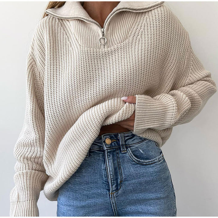 Women High-quality sweater with modern collar and zipper Lune London