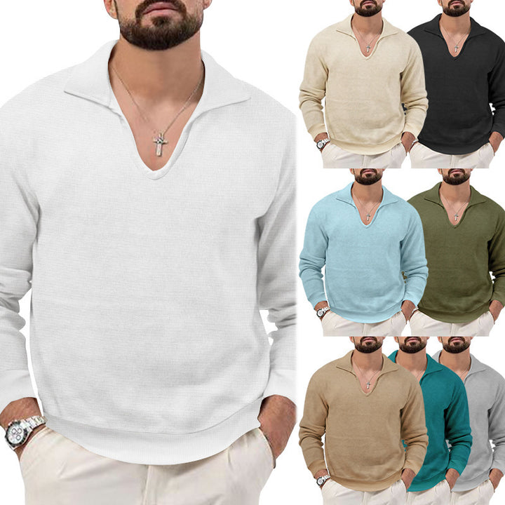 Sweater for men with trendy V-neck in breathable knit material Lune London