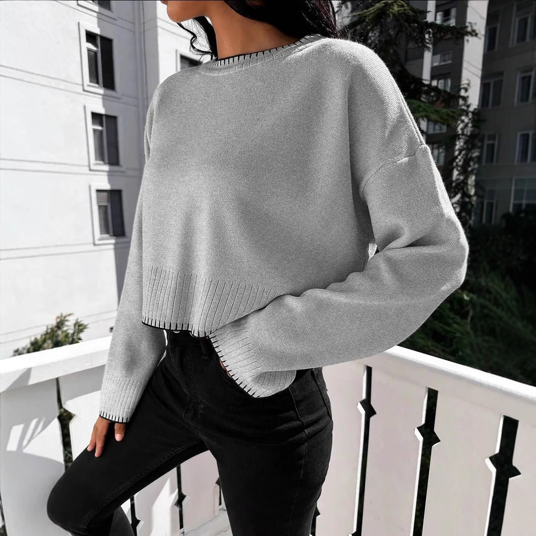 Cropped knit sweater for women with round neckline and ribbed details Lune London