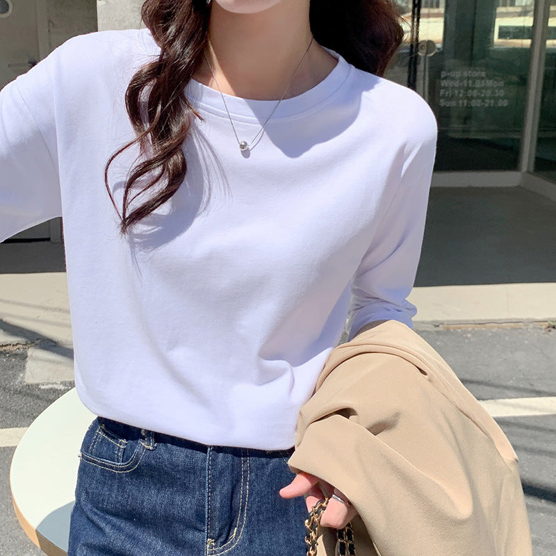 Ladies long-sleeve shirt with classic round neckline Chic & Stil