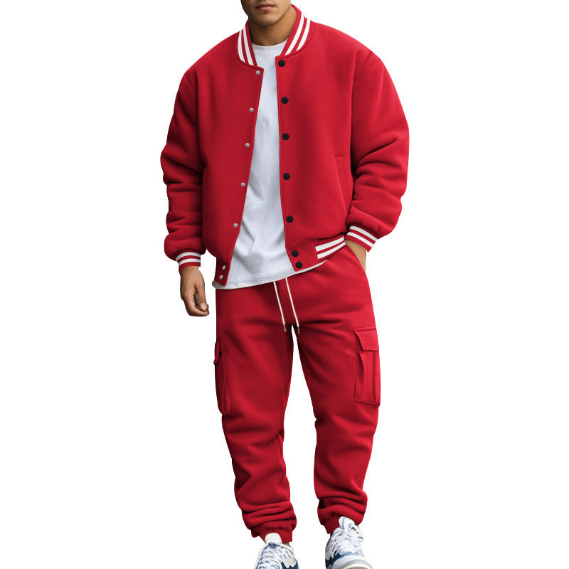 Sport leisure suit for men with striped collar and practical pockets Lune London