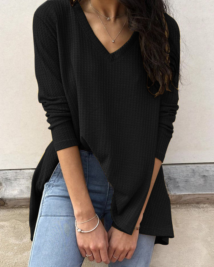 T-shirt à manches longues pour femmes avec décolleté en V et ourlet asymétrique Chic & Stil