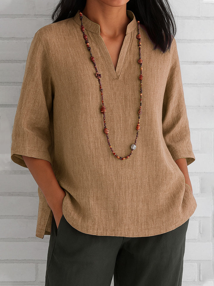 Casual blouse for women with V-neck and side pockets Lune London