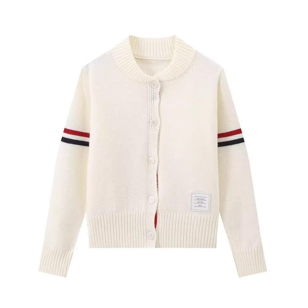 Ladies fashion vest with round neckline Lune London