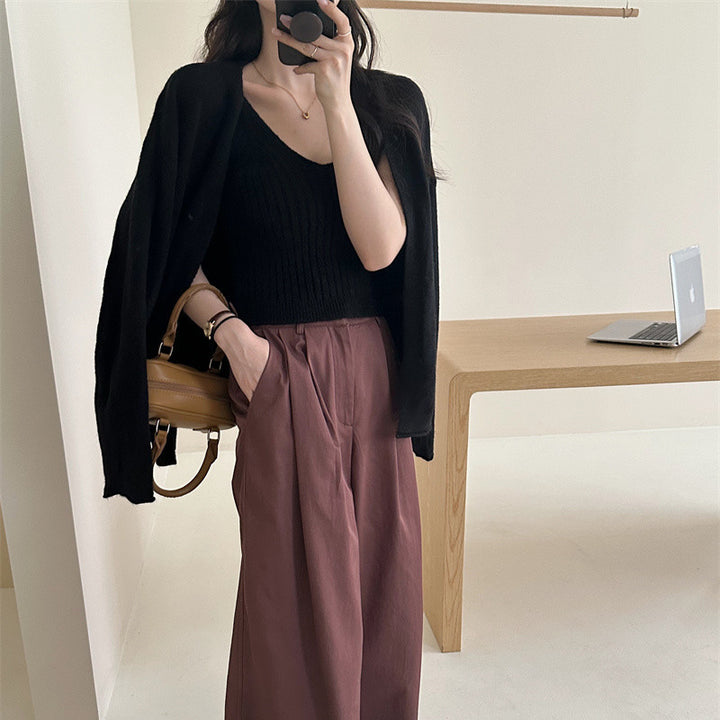 Cardigan en tricot confortable pour femmes avec des manches ouvertes et une texture douce et duveteuse Chic & Stil