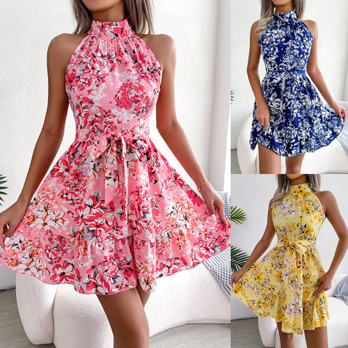 Leisure dress for women with a high cut and a floral design Lune London