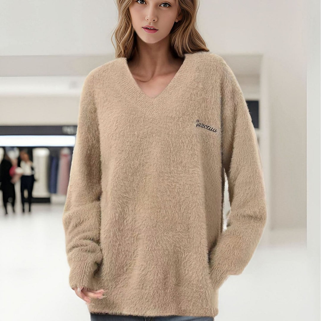 Women soft V neck sweater Lune London