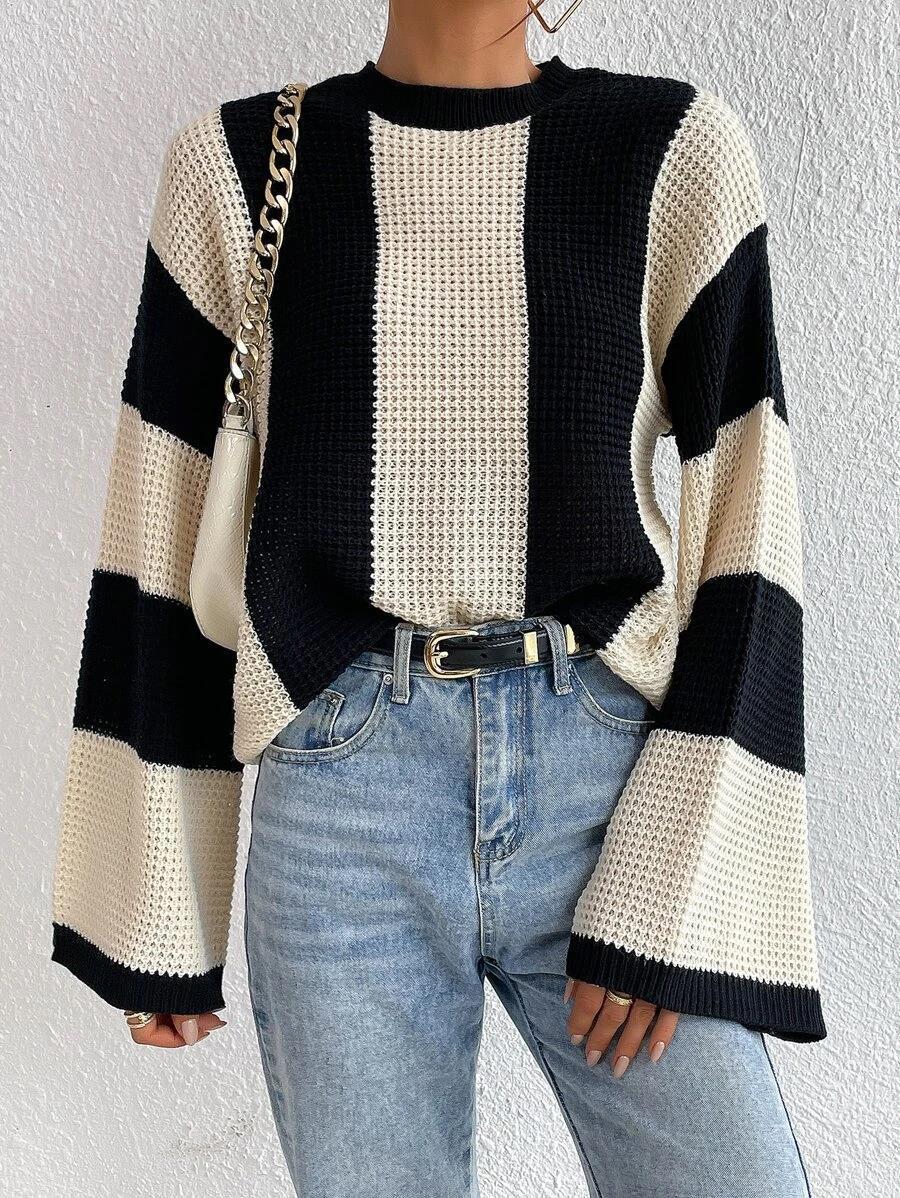 Oversized knitted sweater for ladies with a trendy striped pattern Lune London