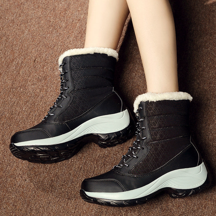 Warm winter boots for women with polar lining and non-slip sole Lune London