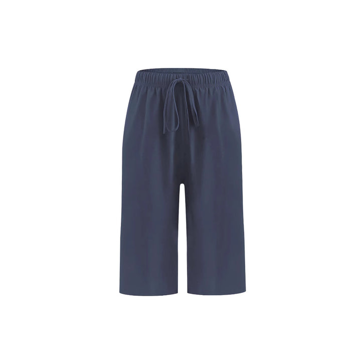 Comfortable women's sports shorts with elastic waistband and practical pocket design Lune London