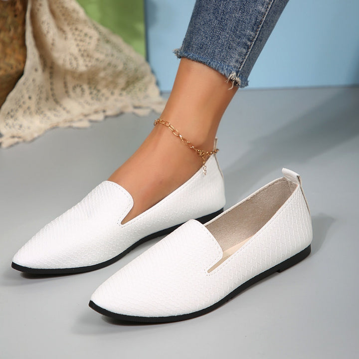 Ladies leather pointed toe slippers Lune London