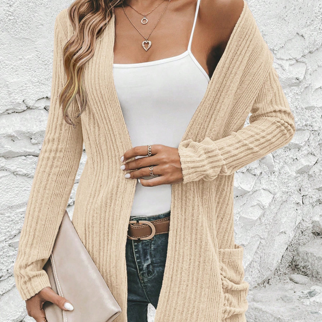 Long women's cardigan with a fine rib structure and practical pockets Lune London