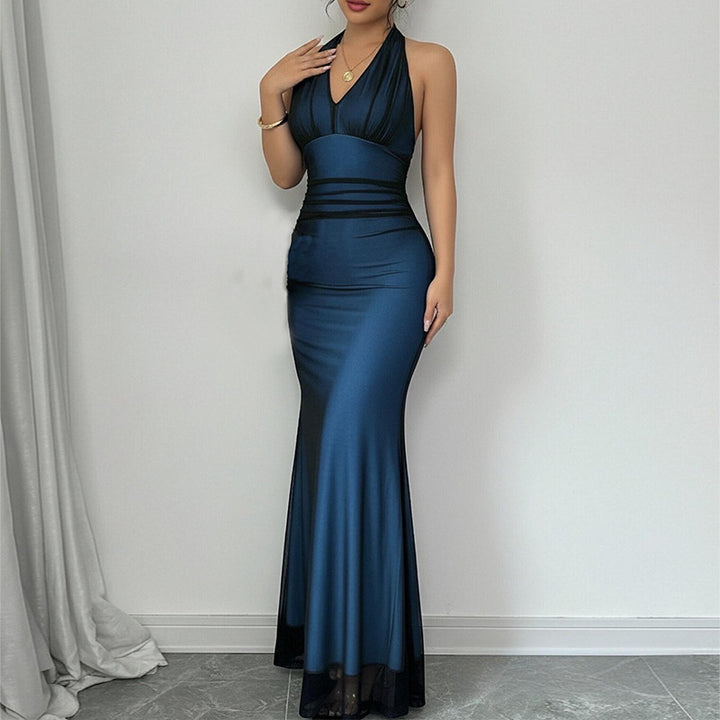 Robe de soirée flatteuse pour femmes avec décolleté en V profond et fronces Chic & Stil
