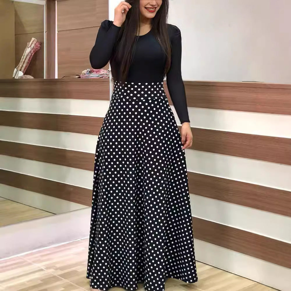Women's Elegant Maxi Dress with Graphic Print and Flexible Waist Lune London
