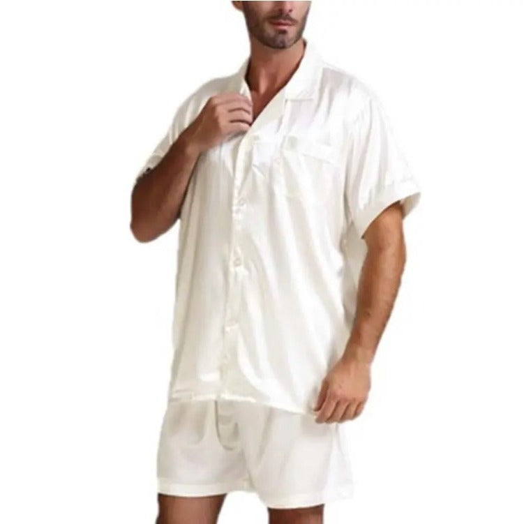 Women's satin pajama set with shorts and elegant collar Lune London