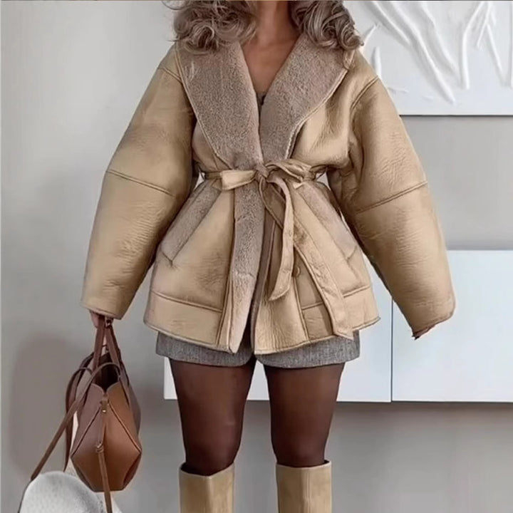 Women's cozy jacket with large collar and tie belt Lune London