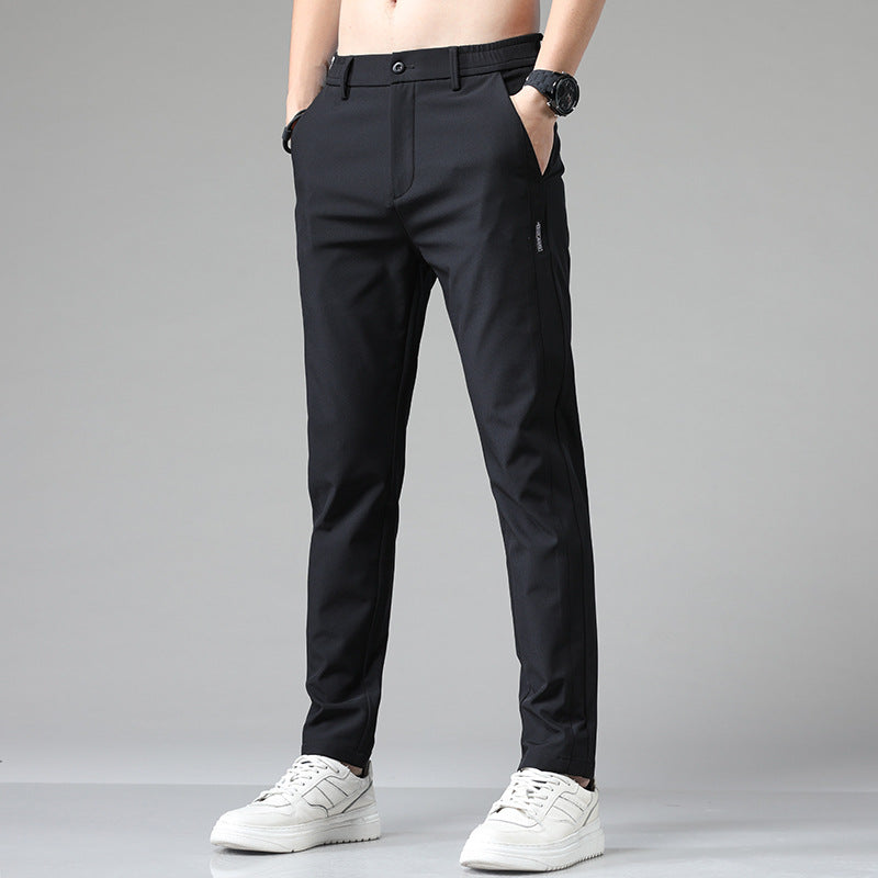 Easy-care chino pants for men with elastic waist and modern pockets Lune London