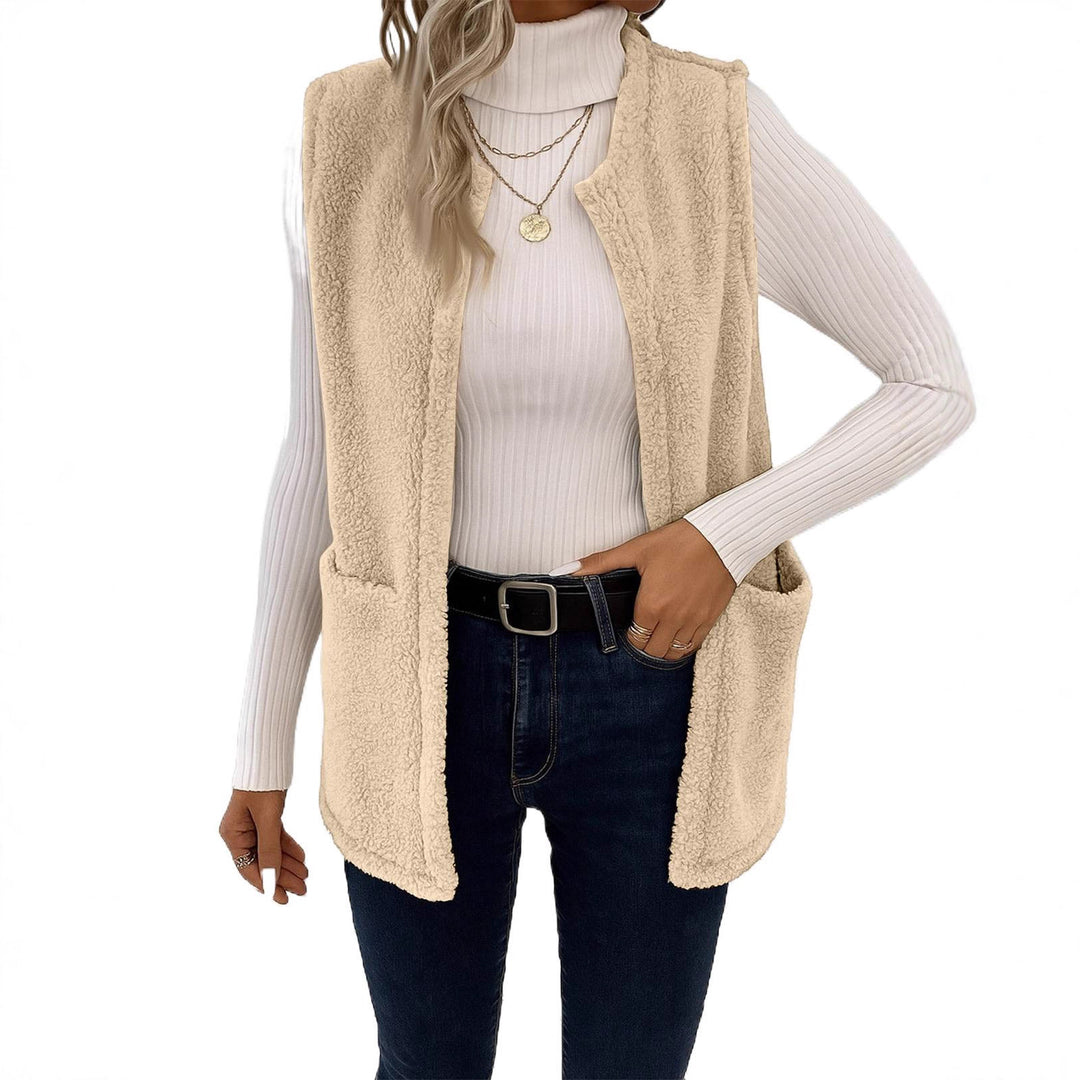 Women fluffy vest with deep pockets Lune London