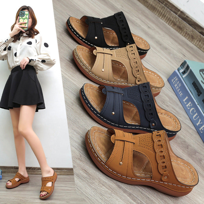 Elegant comfort sandals for women with breathable upper material Lune London