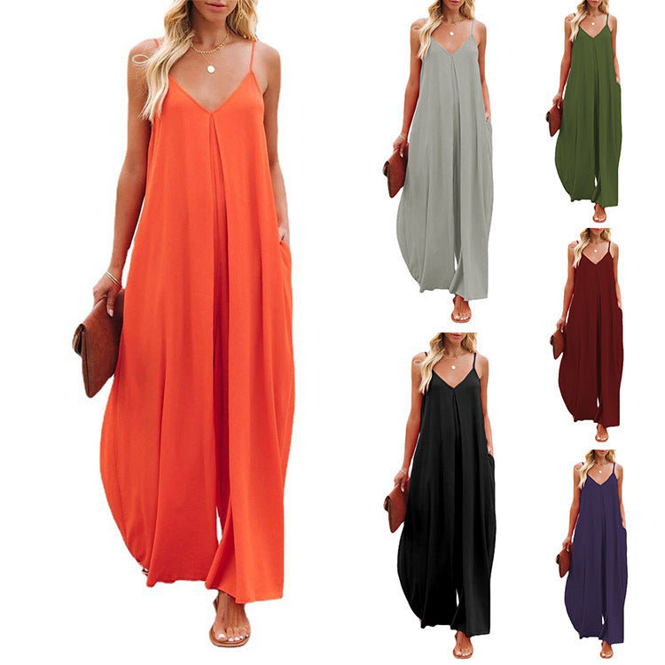 Maxi dress for women with adjustable straps and side pockets Lune London