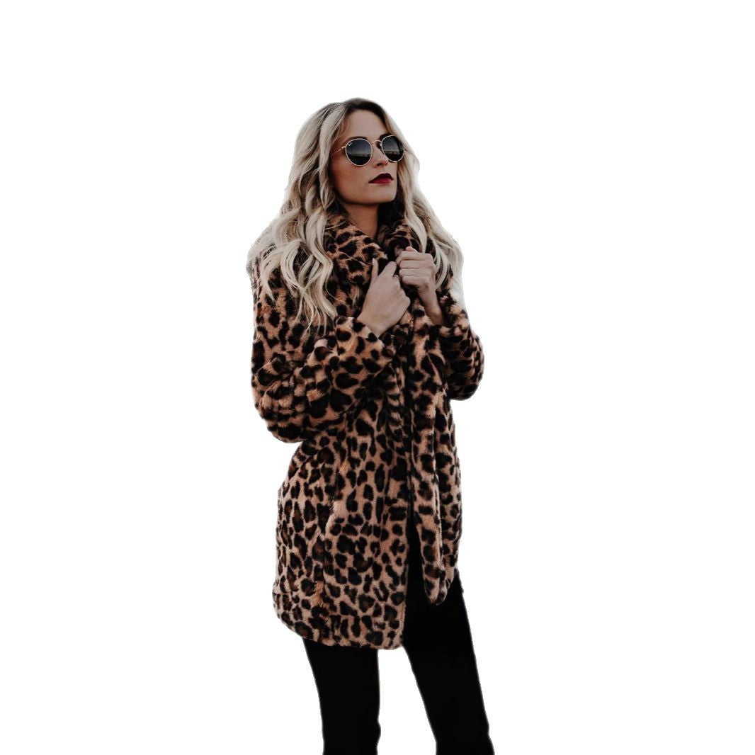 Ladies luxury faux fur coat with exotic leopard pattern Lune London