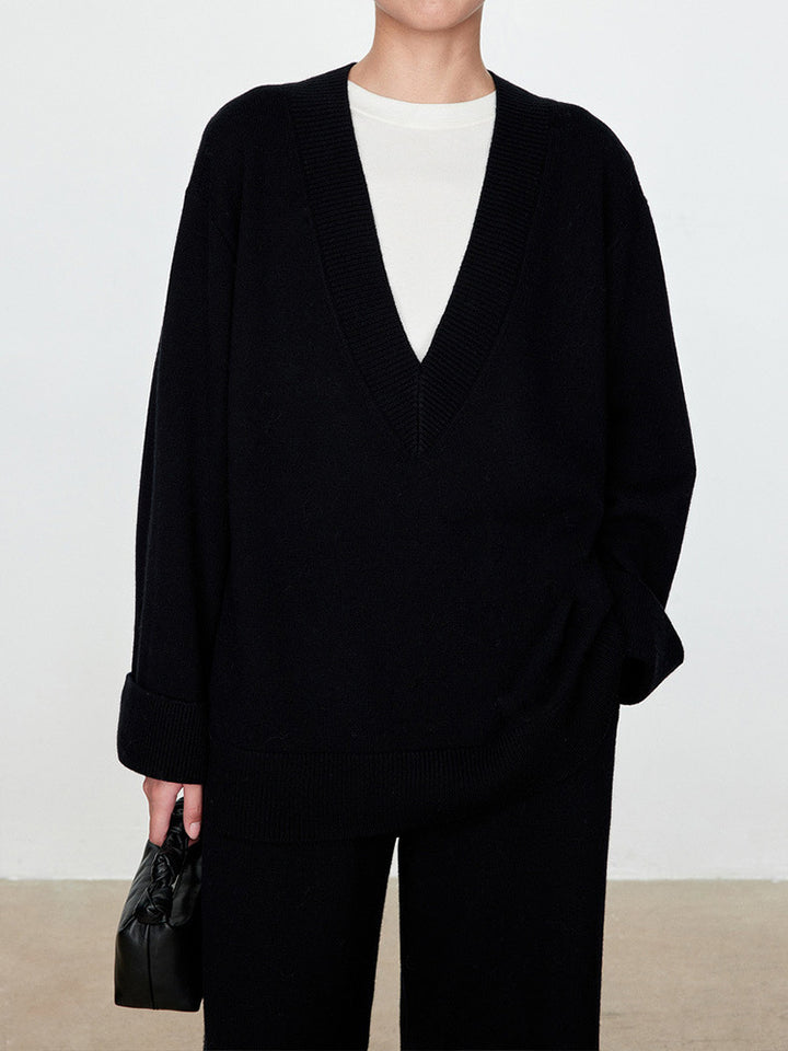 Pull en tricot épais pour femmes avec décolleté en V et coupe oversize Chic & Stil