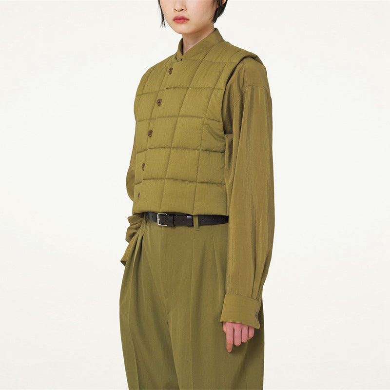 Ladies quilted gilet with versatile design Lune London