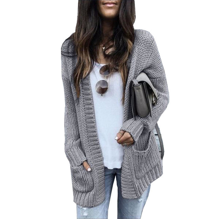 Chunky knit cardigan for women with a relaxed fit and practical pockets Lune London