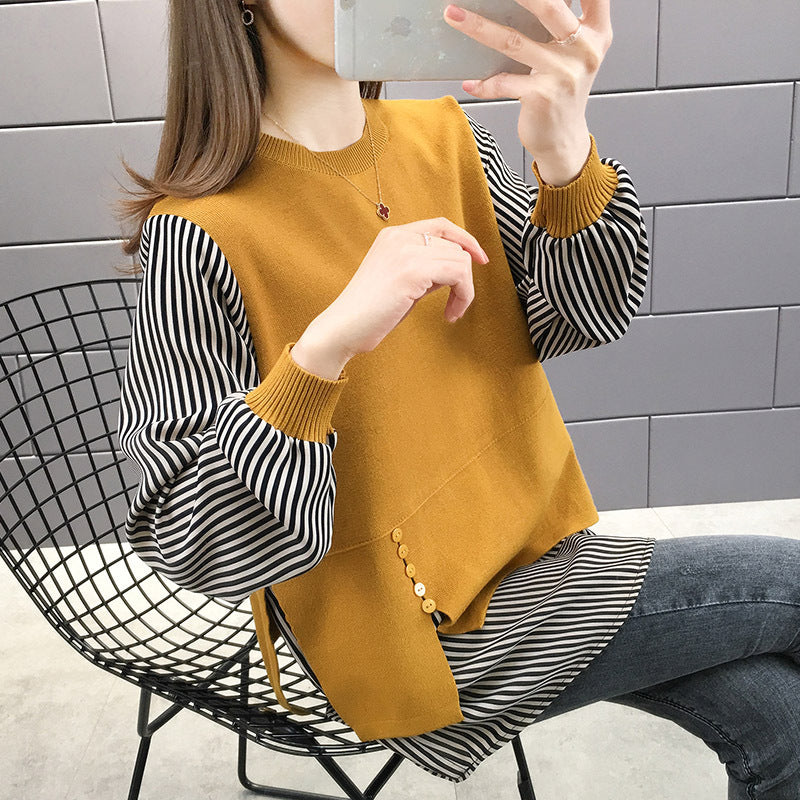 Layered sweatshirt for women with striped sleeves and button details Lune London