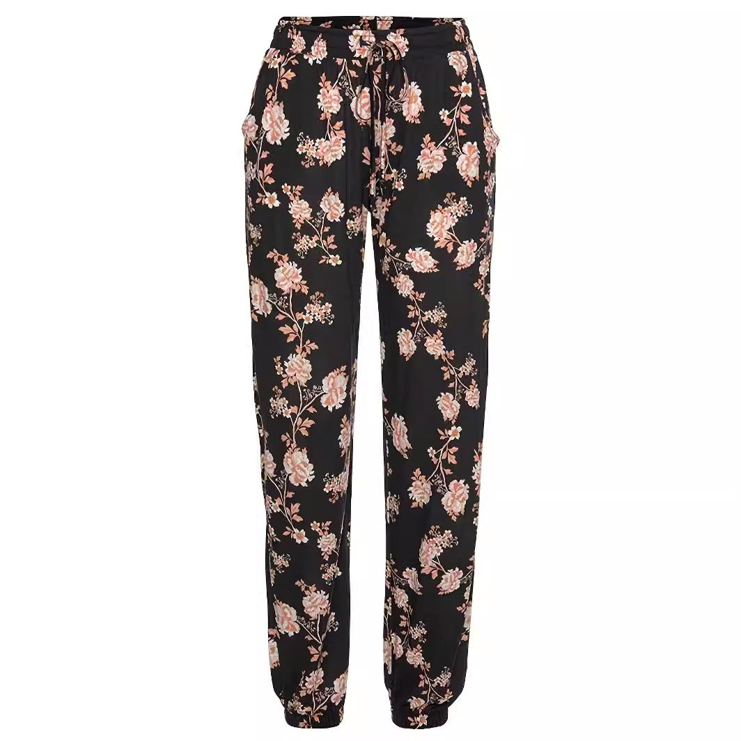 Leisure pants for women with floral pattern and elastic waist Lune London