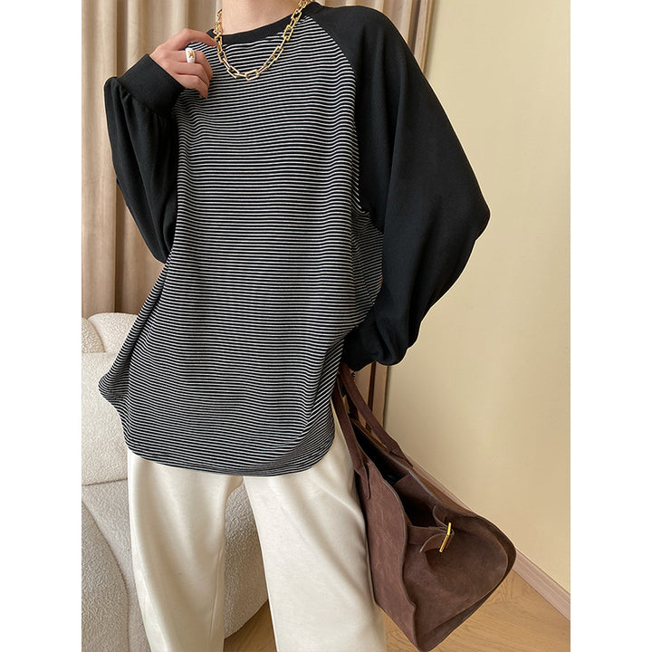 Women's Casual Sweatshirt with Striped Design Chic & Stil