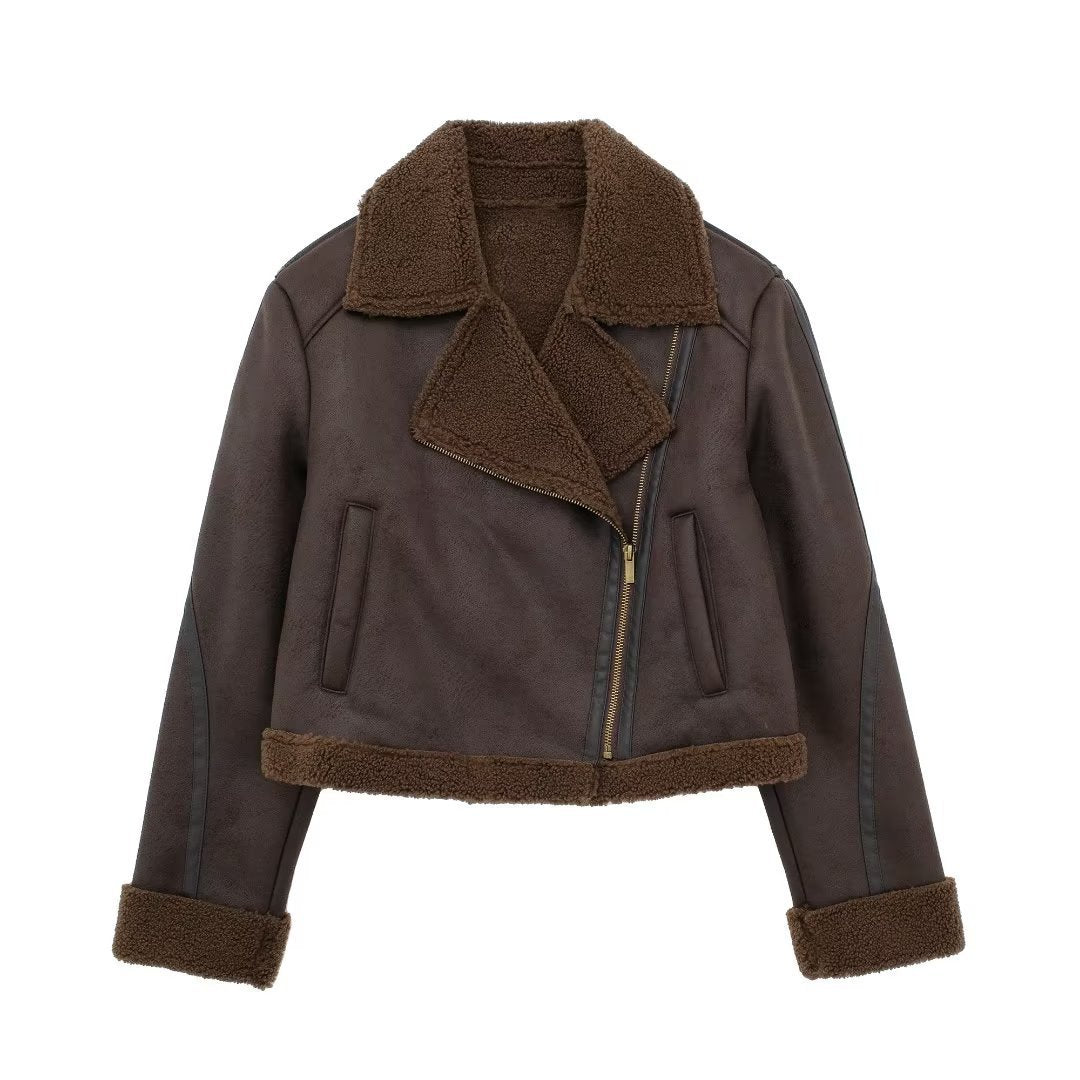 Casual biker jacket for women with a soft faux fur collar and practical pockets Lune London