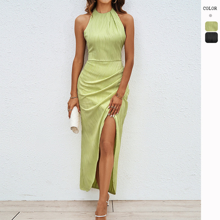 Elegant maxi dress for women with chic ruffled neckline and side slit Chic & Stil