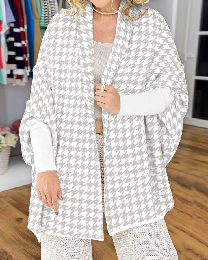 Ladies Patterned Poncho with a chic cut and comfortable wear Lune London