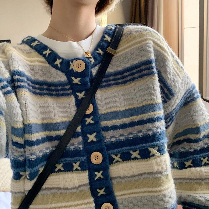Ladies cardigan with unique pattern Lune London